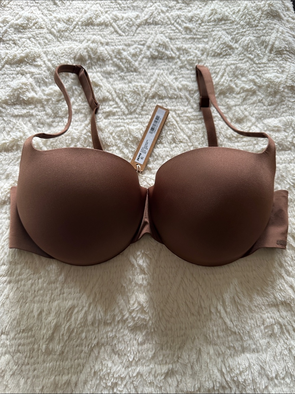 SKIMS Ultimate Pushup Balconette Bra NWT
